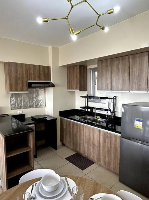 Spacious 3 Bedroom @avida Allgauers Apartment *