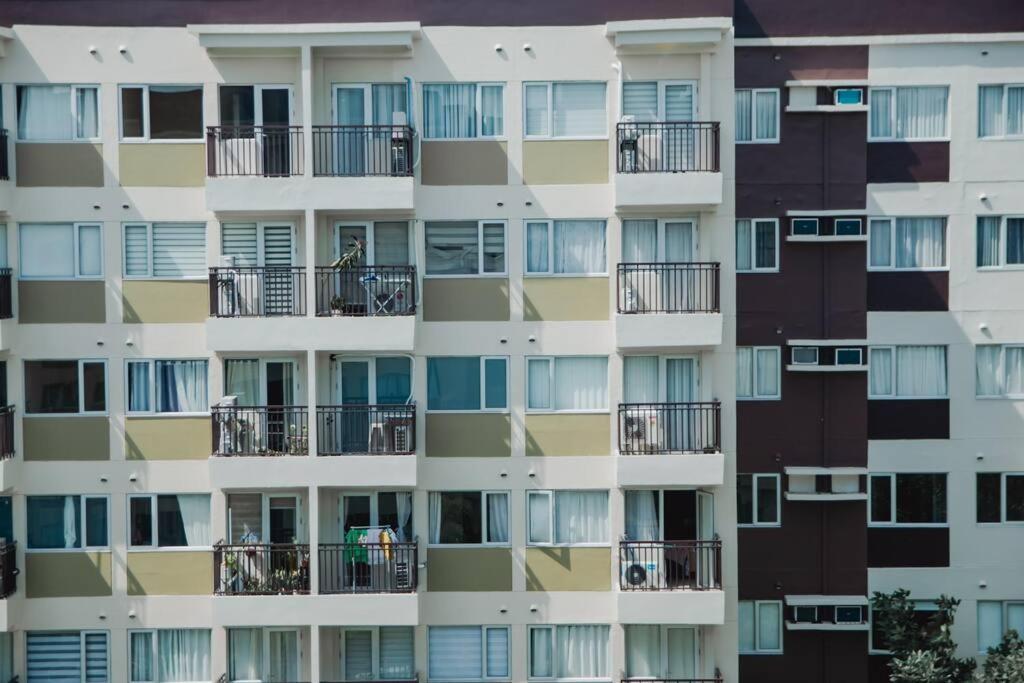 Spacious 3 Bedroom @avida Allgauers Iloilo City