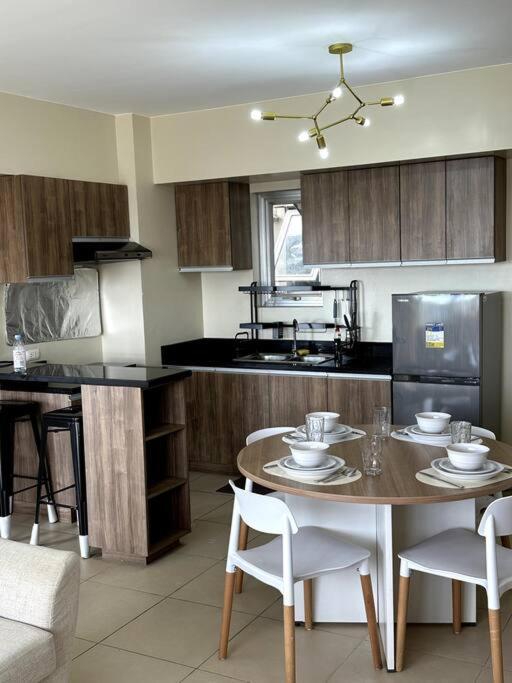 Spacious 3 Bedroom @avida Allgauers *