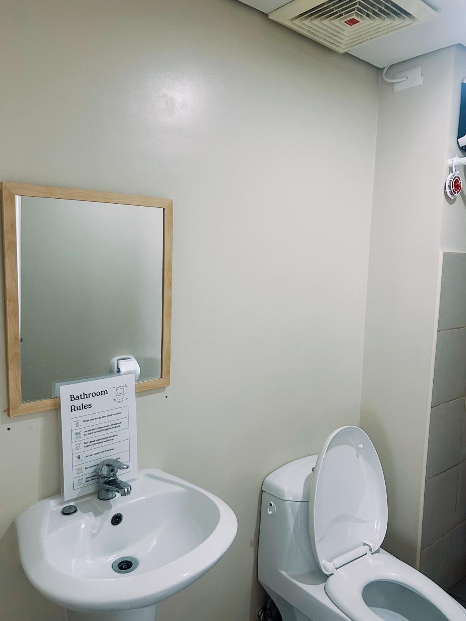 Spacious 3 Bedroom @avida Allgauers Apartment